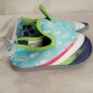 Unisex Kids Toddler Childs Water Shoes Small 5-6 UPF 50+ Sun Smart High Top